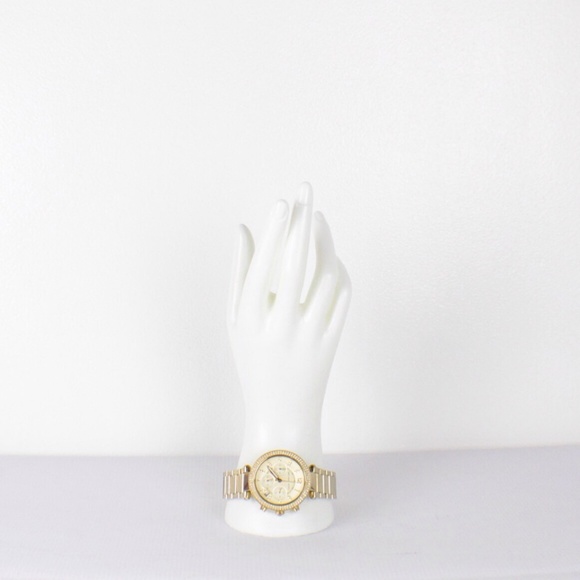 MICHAEL KORS Gold Tone Watch Item#15103 - Picture 5 of 6